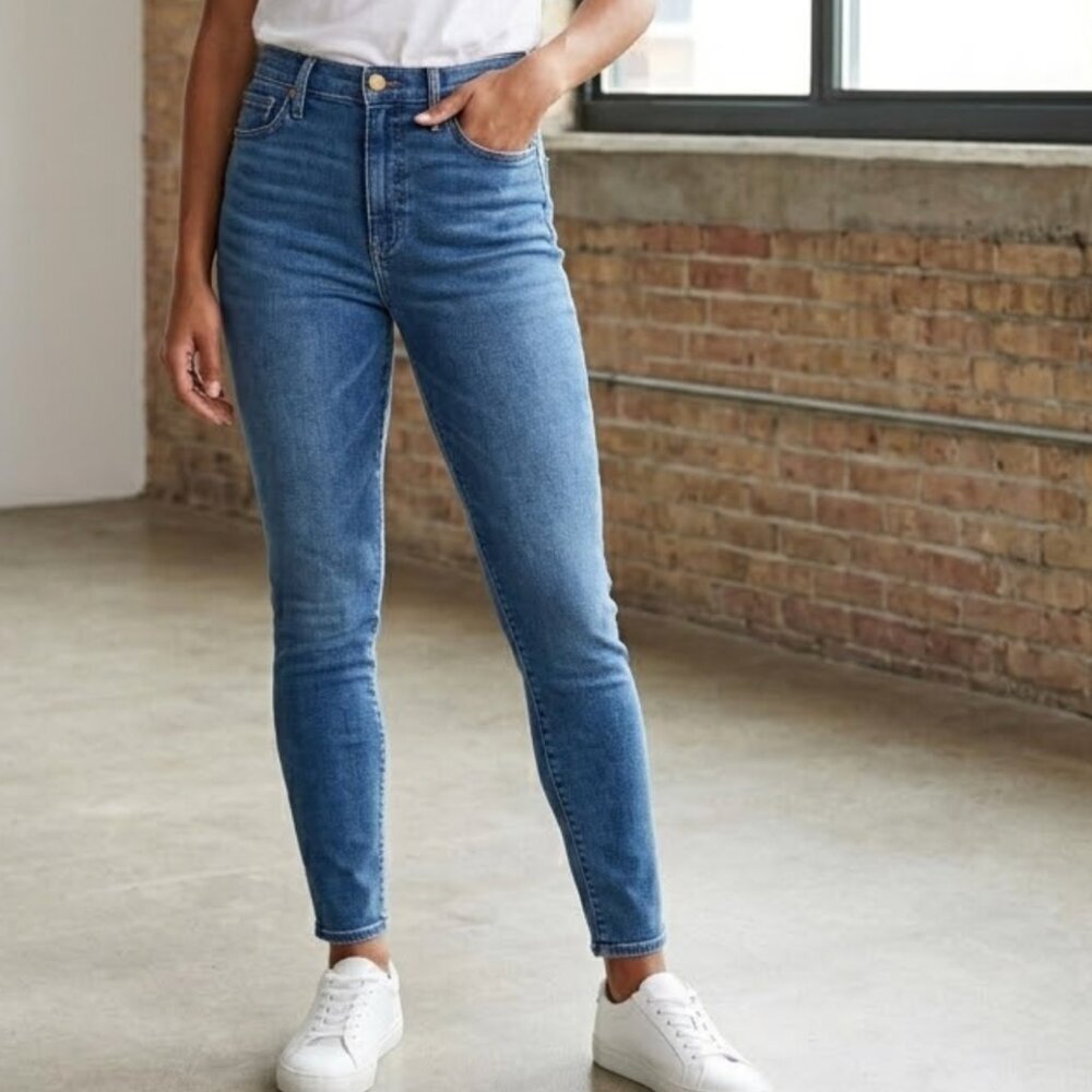 Madewell 10" High-Rise Skinny Jeans in Tencel Denim Edition Size 32T Tall Blue